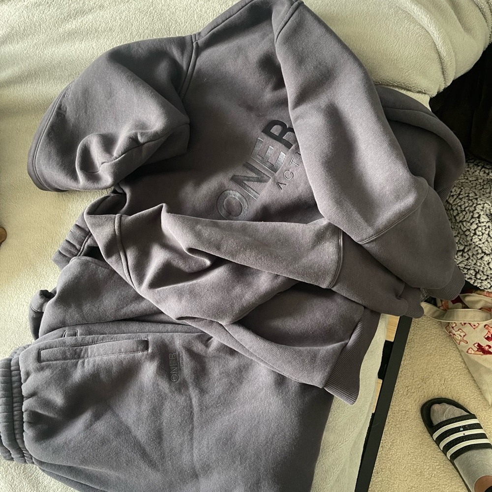 Onee Active Coal Grey Sweat Set